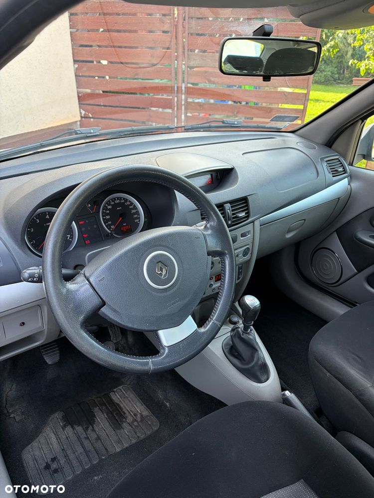Renault Thalia 1.6 16V All Inclusive - 5