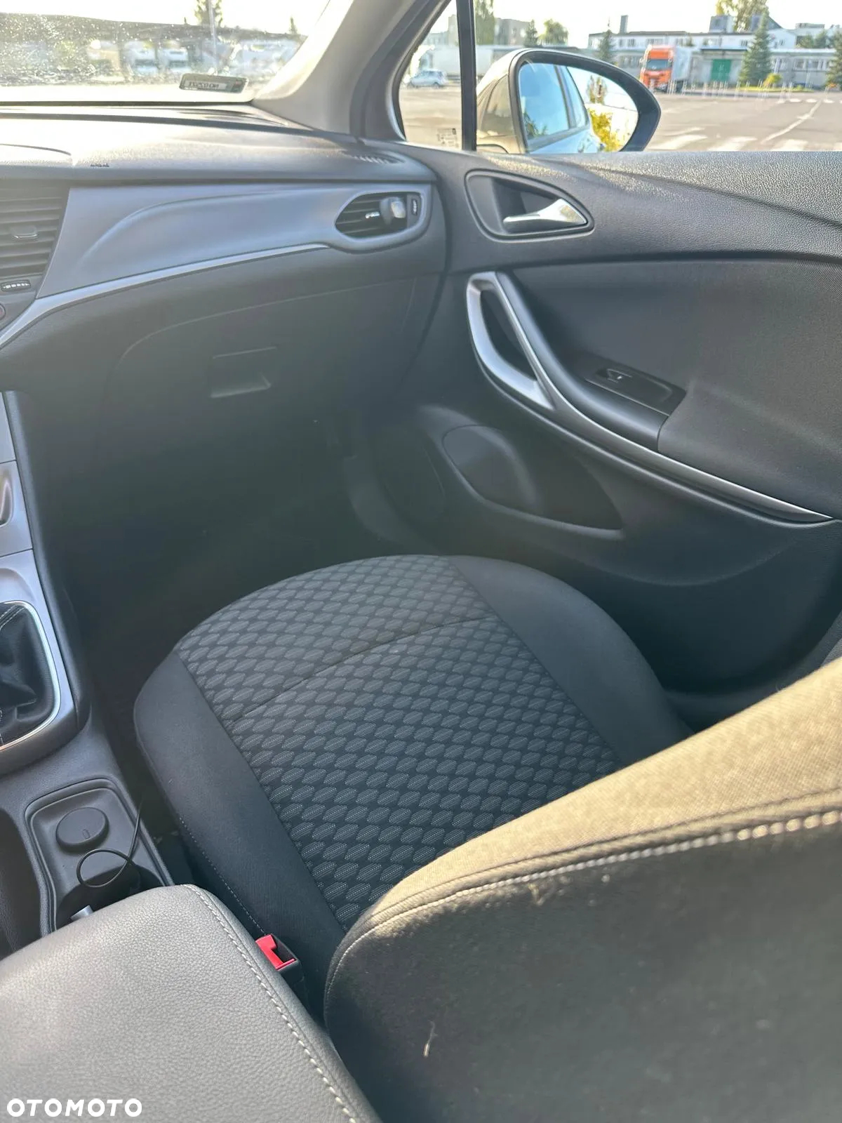Opel Astra V 1.4 T Enjoy - 17