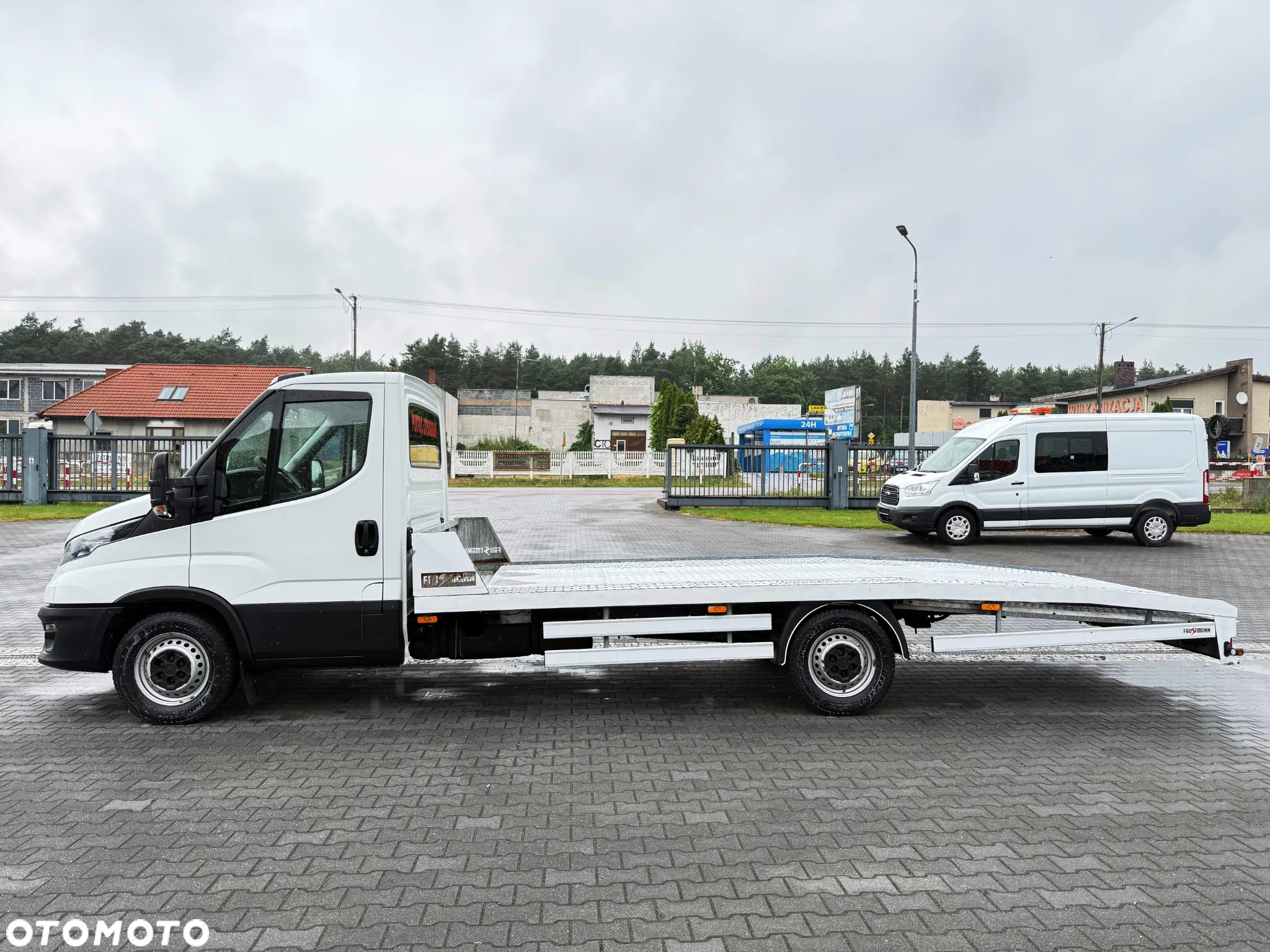 Iveco Daily 35S18 Autolaweta Pomoc Drogowa Laweta Zarejestrowany w PL - 2