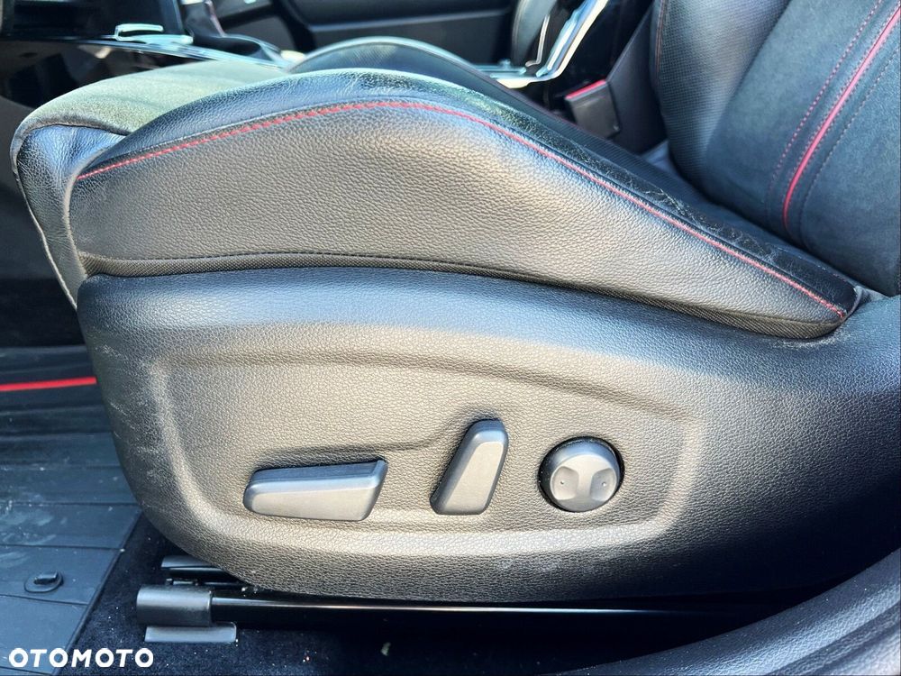 Kia ProCeed 1.6 T-GDI GT DCT - 30