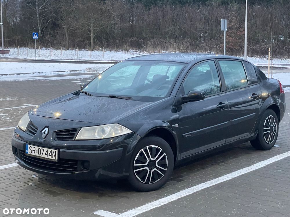 Renault Megane 1.6 16V Confort Privilege - 22