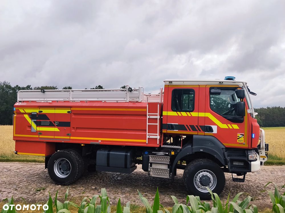 Renault Kerax - 17