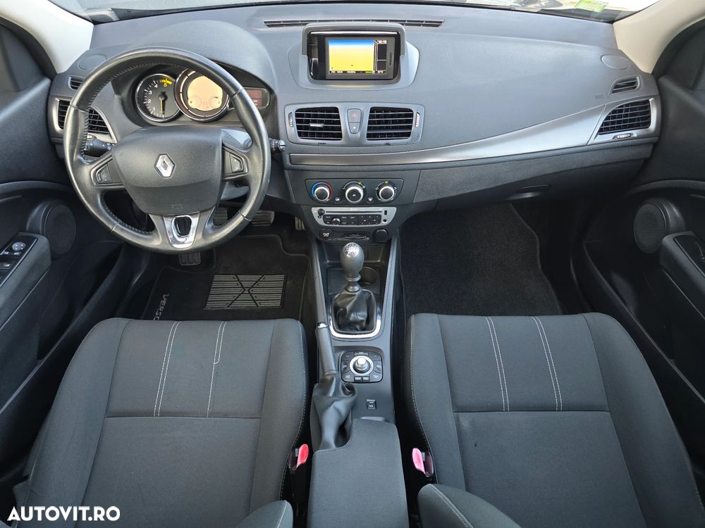 Renault Megane 1.5 dCi Dynamique - 7