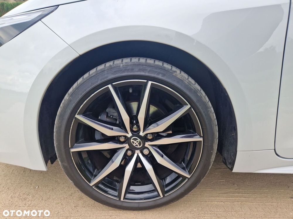 Toyota Corolla 2.0 Hybrid GR Sport Dynamic - 23