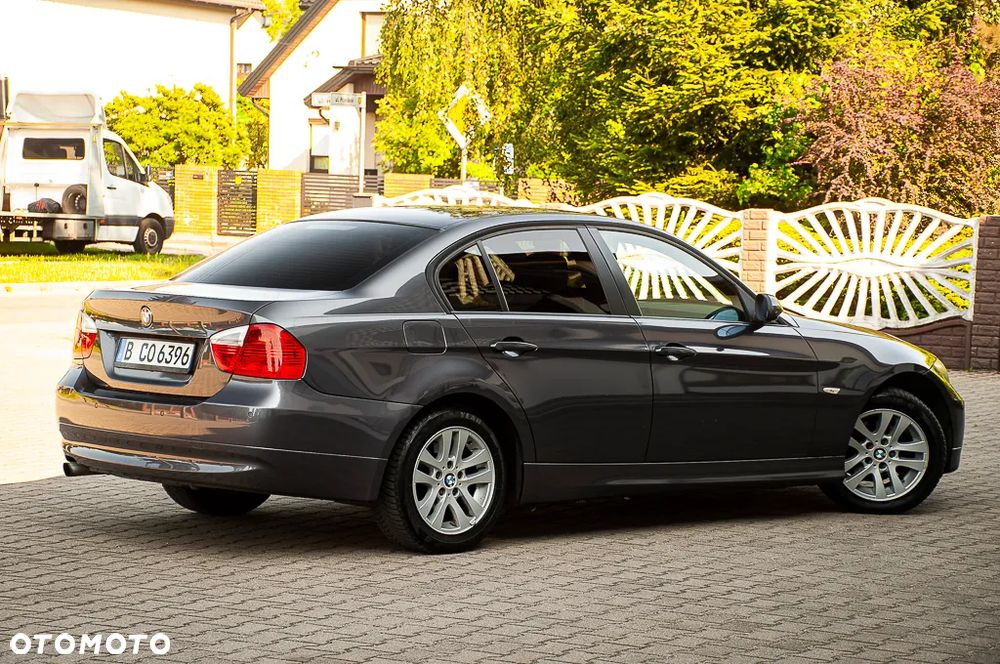 BMW Seria 3 - 14