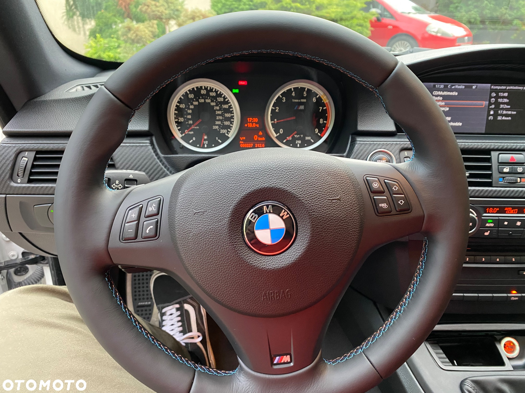 BMW M3 Standard - 8