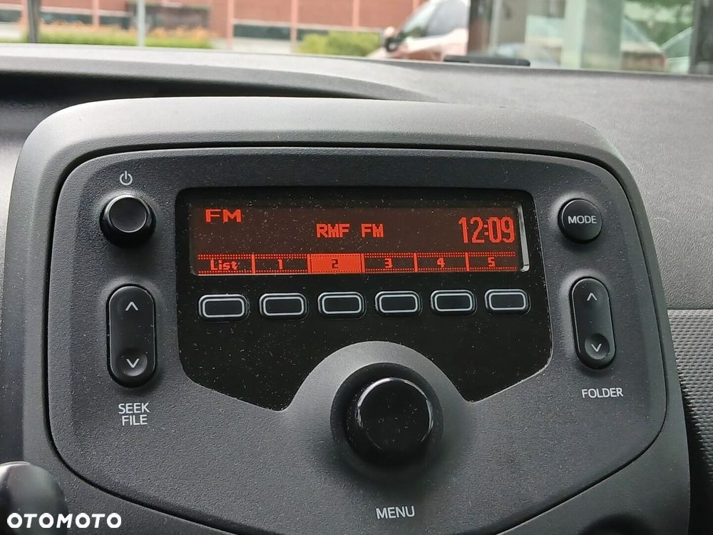Toyota Aygo - 16