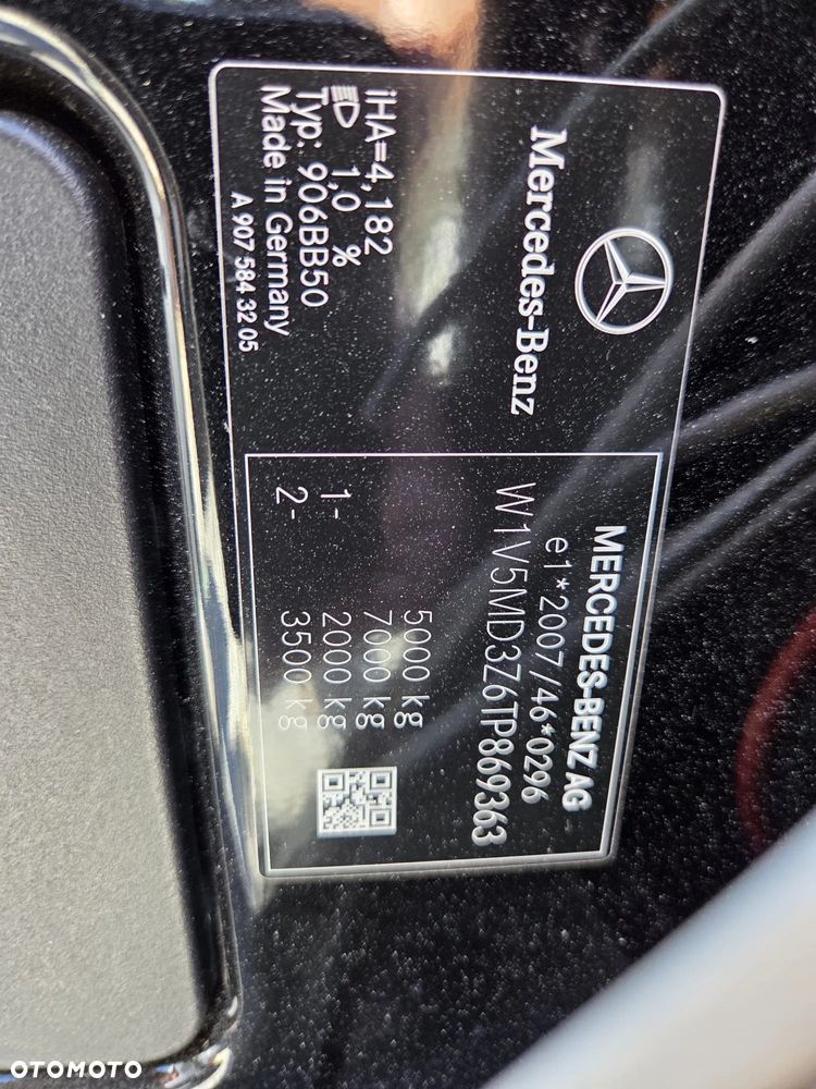 Mercedes-Benz Sprinter - 7