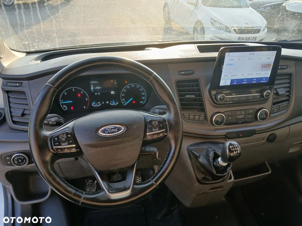 Ford Transit - 17