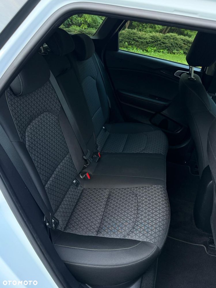 Kia Ceed - 15