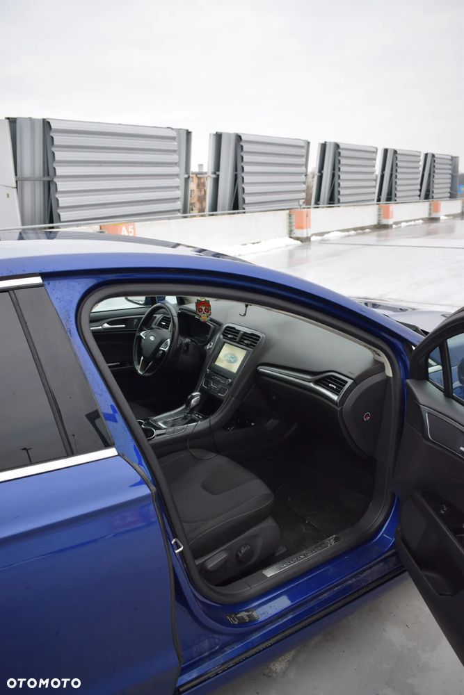 Ford Mondeo 2.0 TDCi Titanium PowerShift - 7