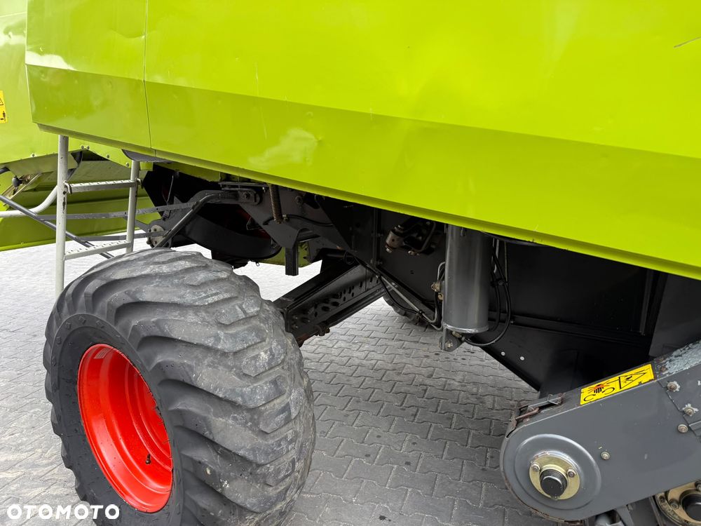 Claas MEDION 340 330  MEGA 350 320 - 39