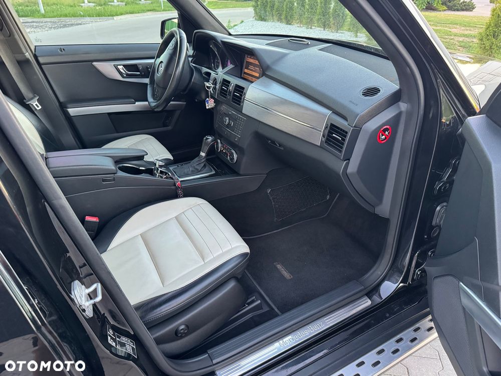 Mercedes-Benz GLK - 7