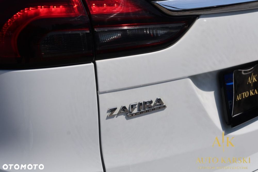 Opel Zafira - 16