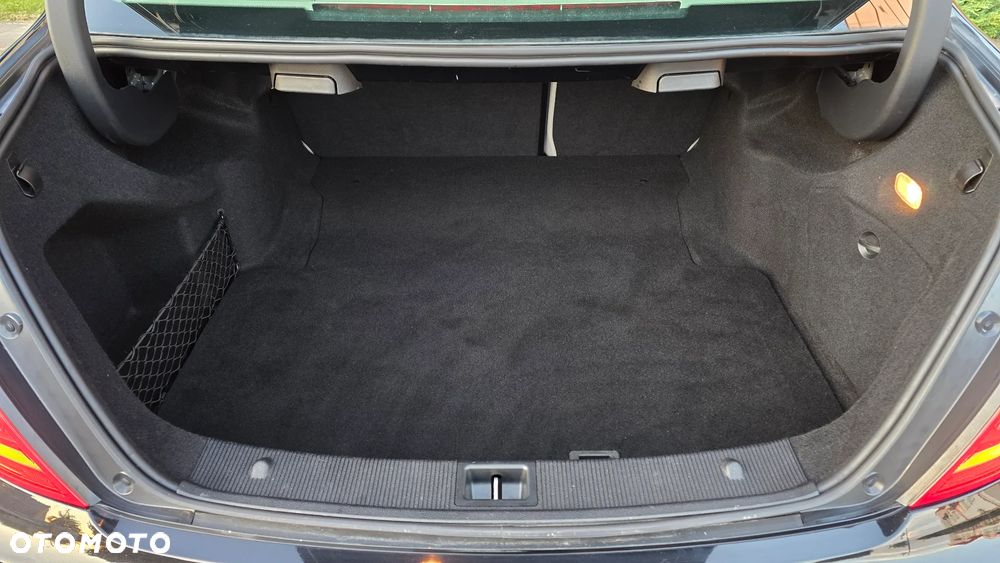 Mercedes-Benz Klasa C 180 BlueEFFICIENCY Avantgarde - 26