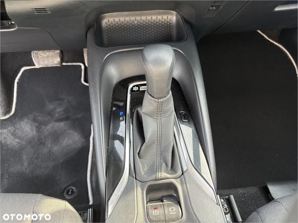 Toyota Corolla 1.8 Hybrid Active - 12