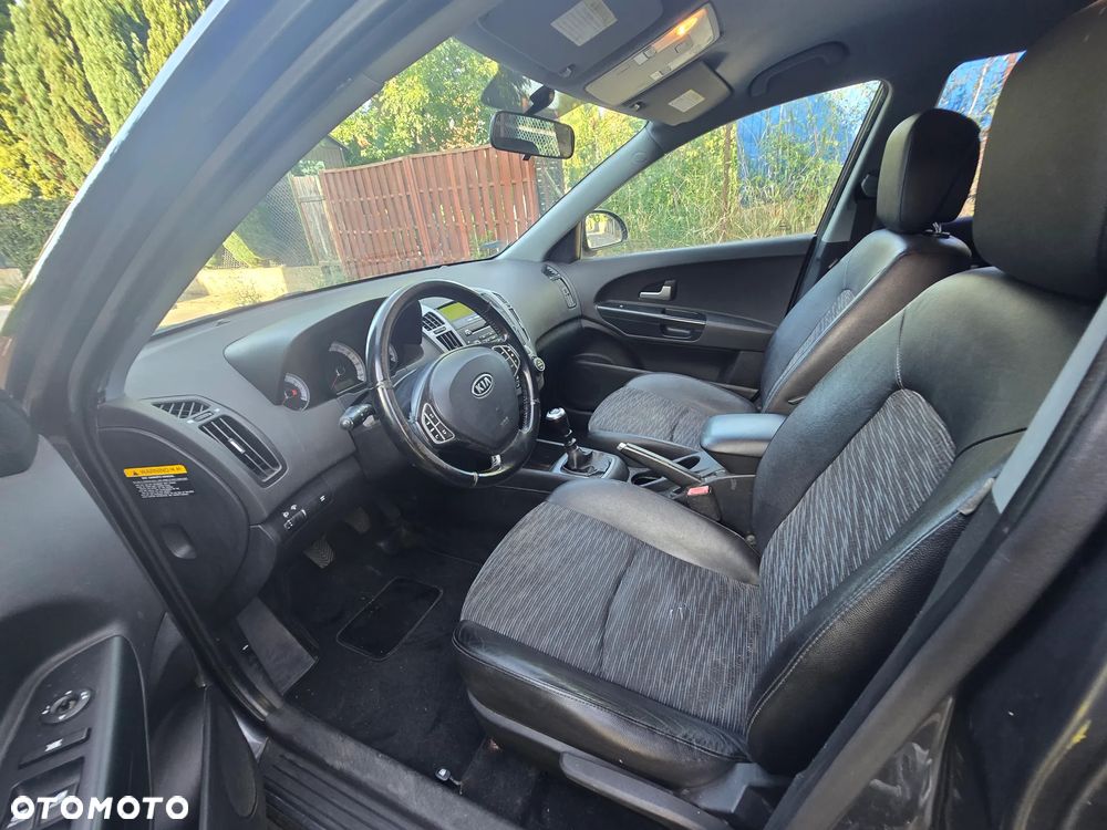 Kia Ceed 1.4 Optimum + - 9