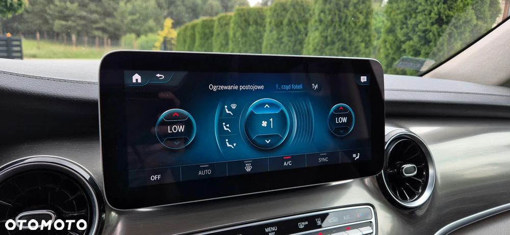 Mercedes-Benz Klasa V 300 d 4-Matic Exclusive 9G-Tronic (d³ugi) - 39