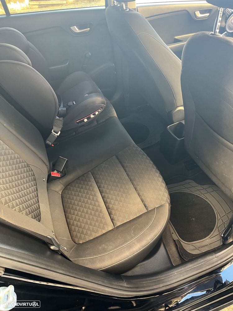 Kia Rio 1.2 CVVT Urban - 3