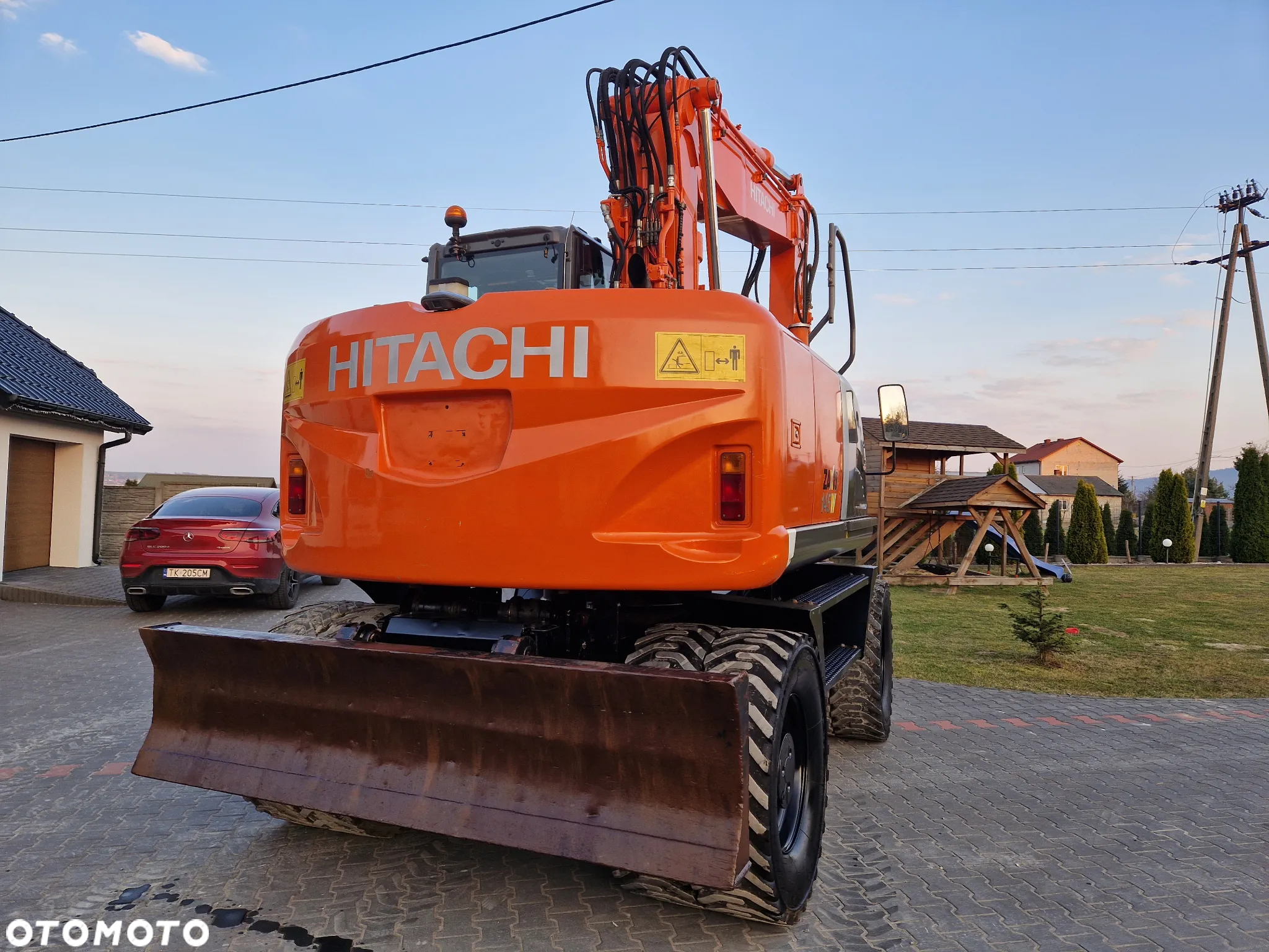 Hitachi ZX145 - 14