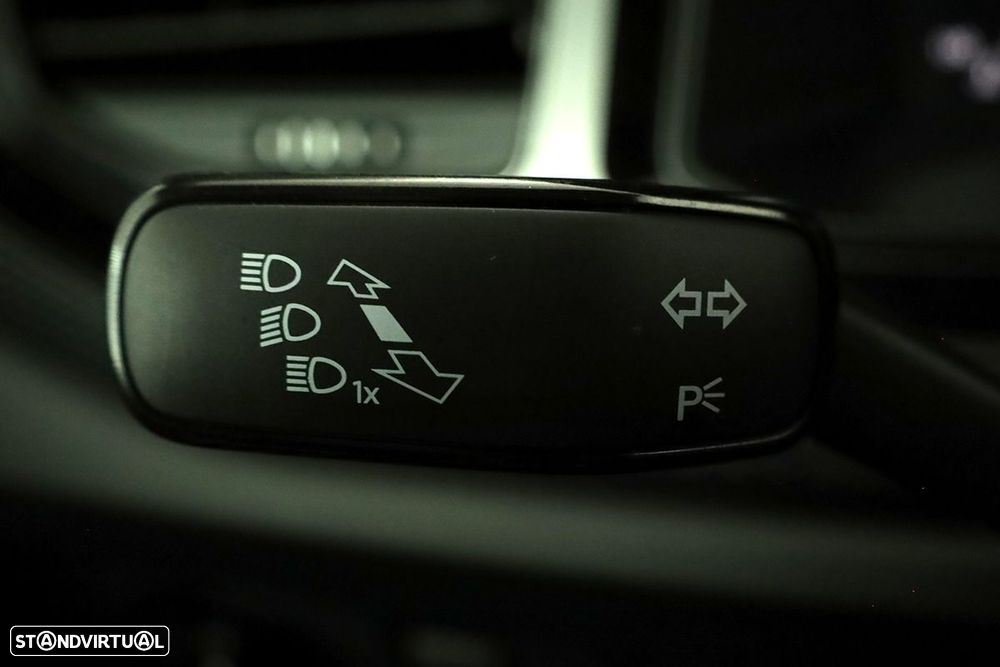 VW Taigo 1.0 TSI Urban DSG - 16