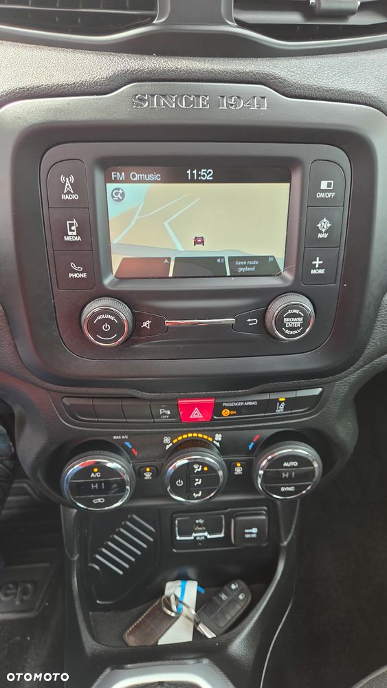 Jeep Renegade 1.4 MultiAir Limited - 24