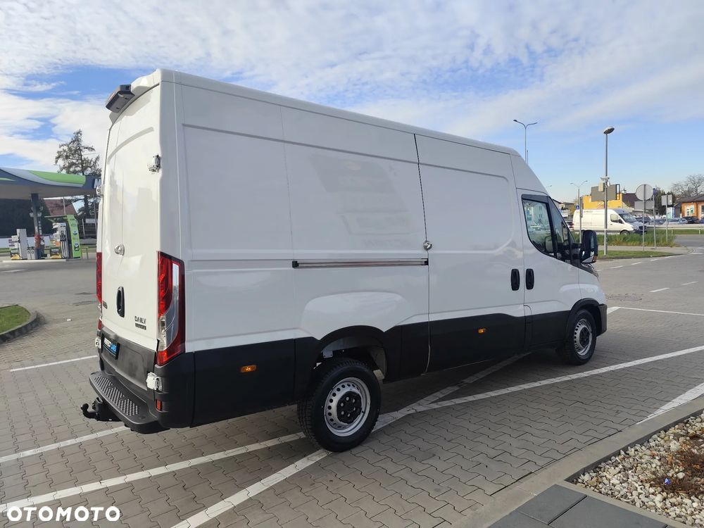 Iveco Daily 35S18 - 8
