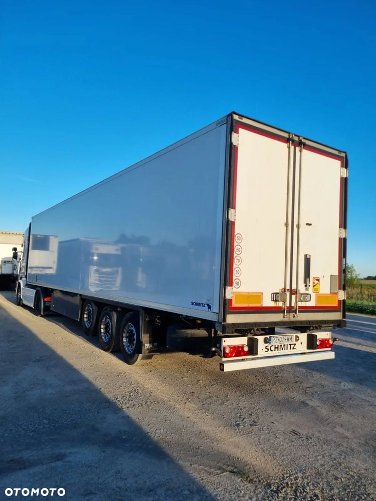 Schmitz Cargobull SKO - 5