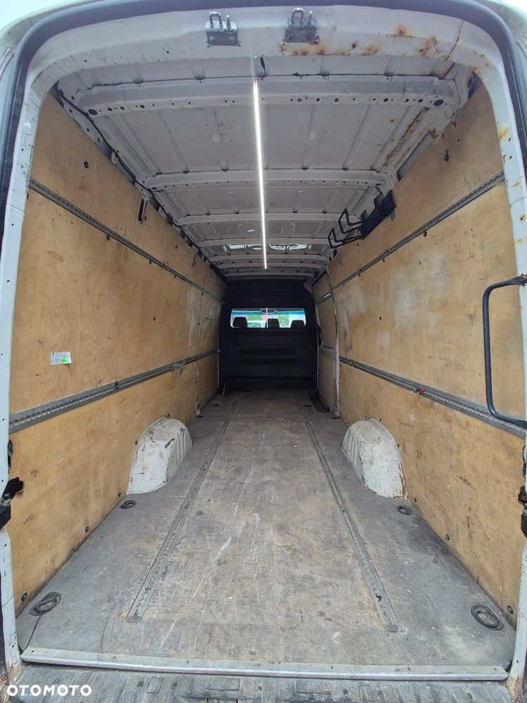 Volkswagen Crafter - 6