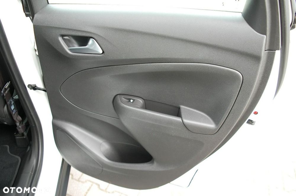 Opel Crossland X - 31