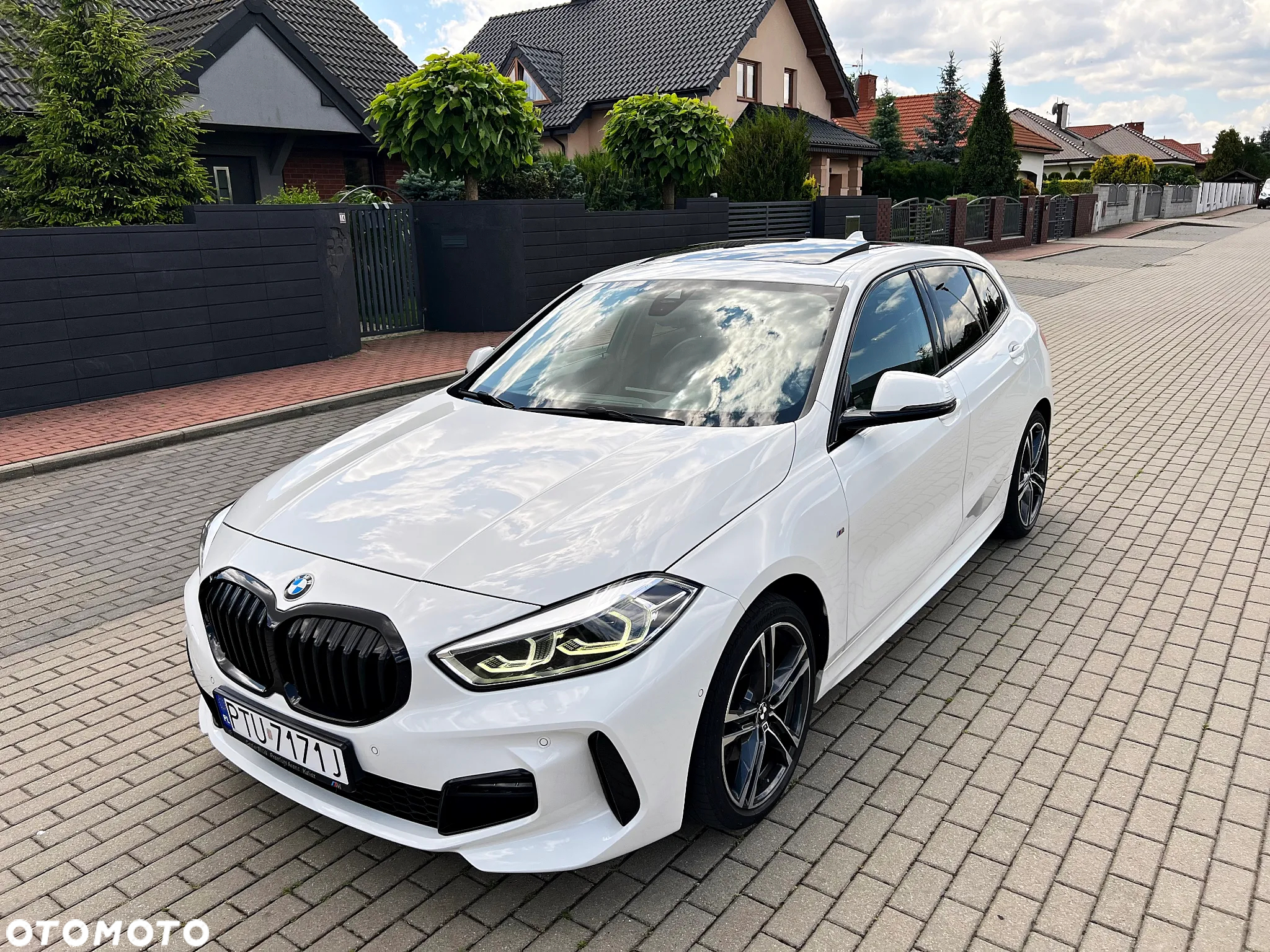 BMW Seria 1 118d M Sport Shadow - 25