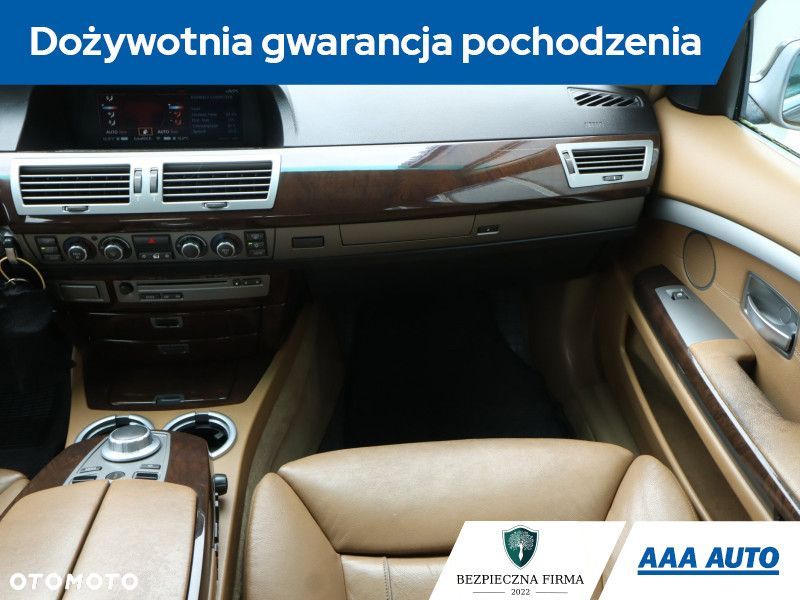 BMW Seria 7 - 10