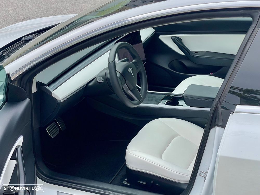 Tesla Model 3 Long Range AWD Dual Motor - 16