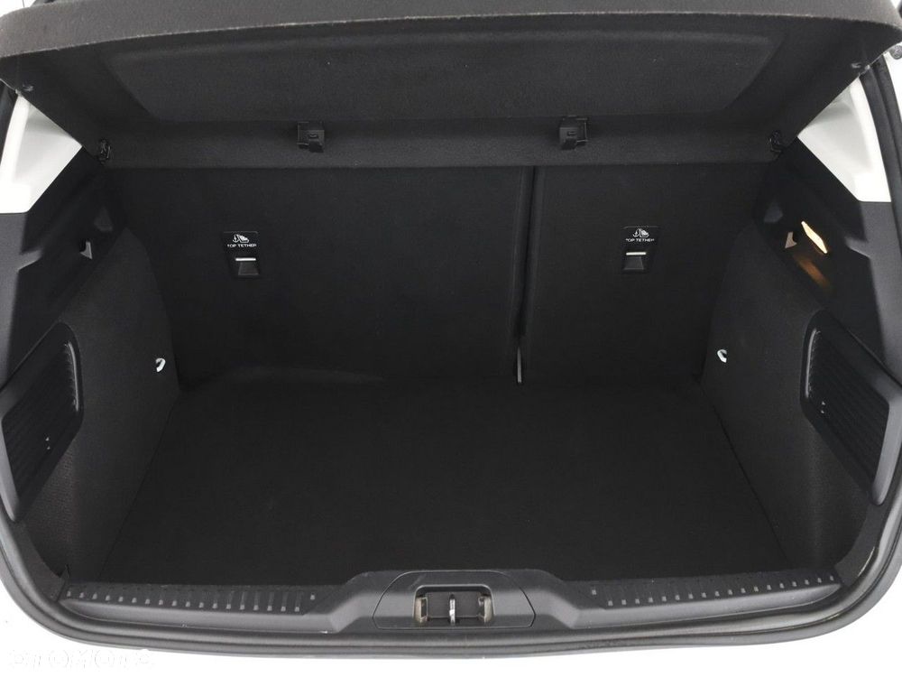 Ford Focus - 20