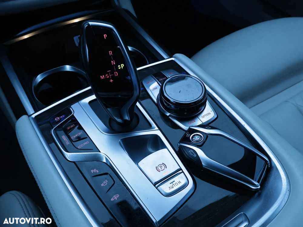 BMW Seria 7 730d - 13