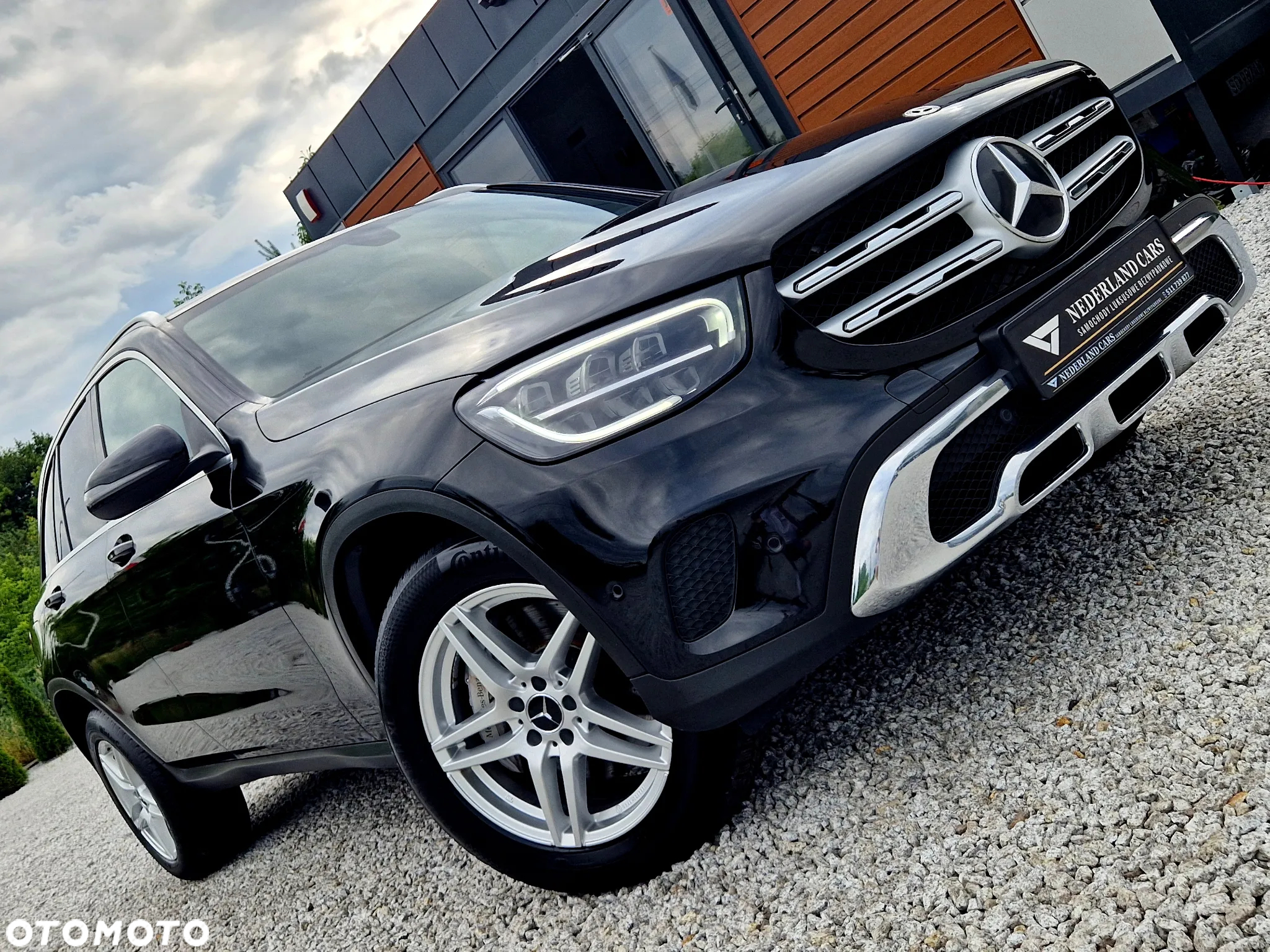 Mercedes-Benz GLC 300 de 4-Matic Avantgarde - 4