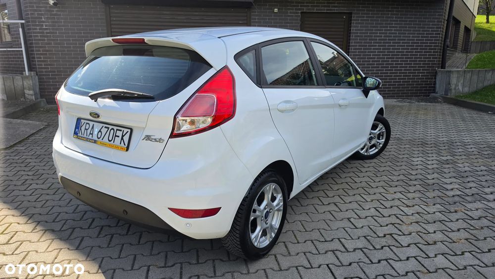 Ford Fiesta 1.25 Champions Edition - 3