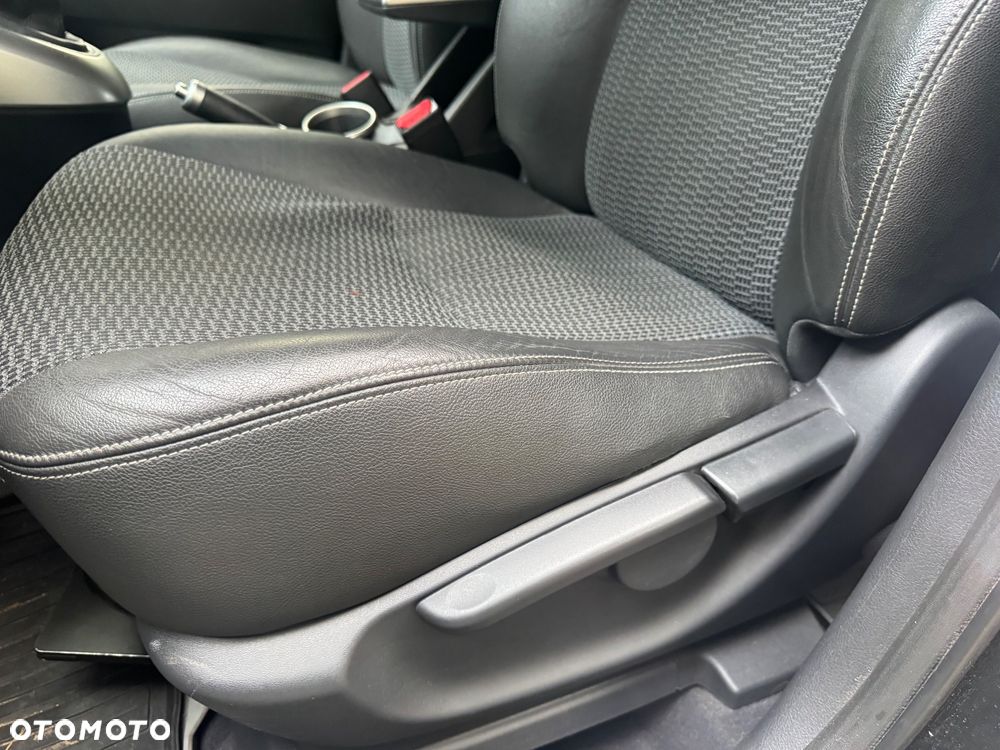 Toyota Verso 1.8 Prestige EU5 7os - 14