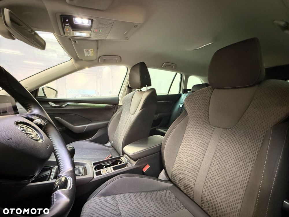 Skoda Octavia 1.5 TSI ACT Style - 17