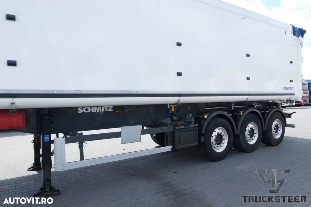 Schmitz Cargobull 58m3 - 11
