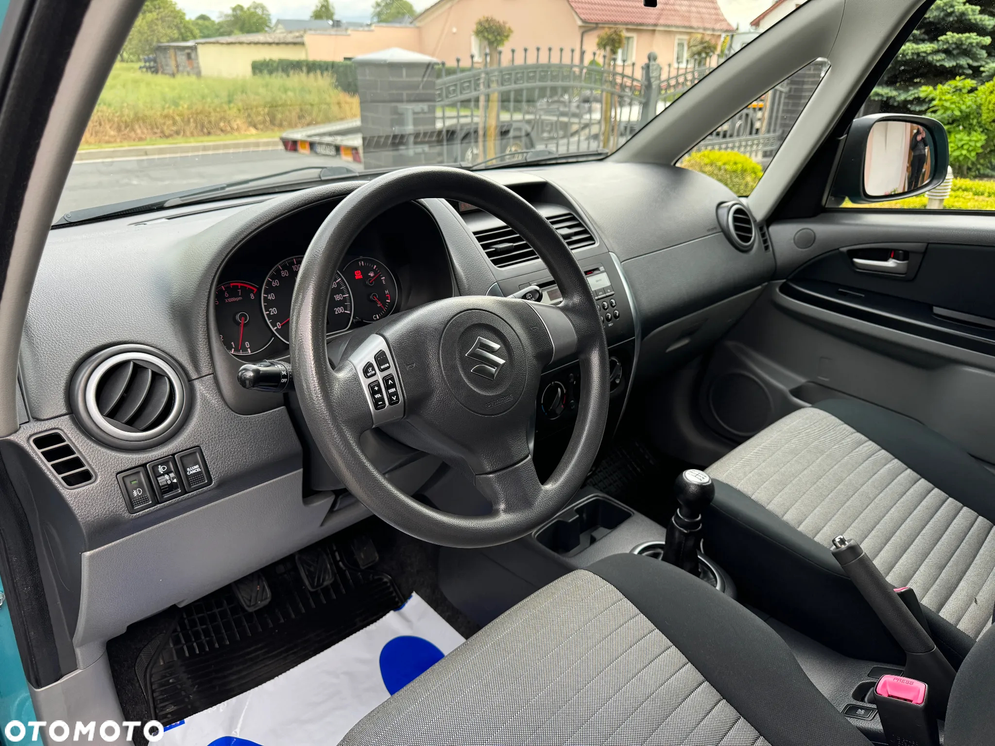Suzuki SX4 1.6 GLX / Comfort - 17