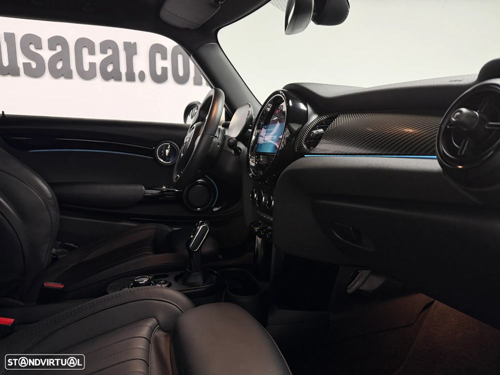 MINI 3 Portas Cooper SE Resolute Edition - 17