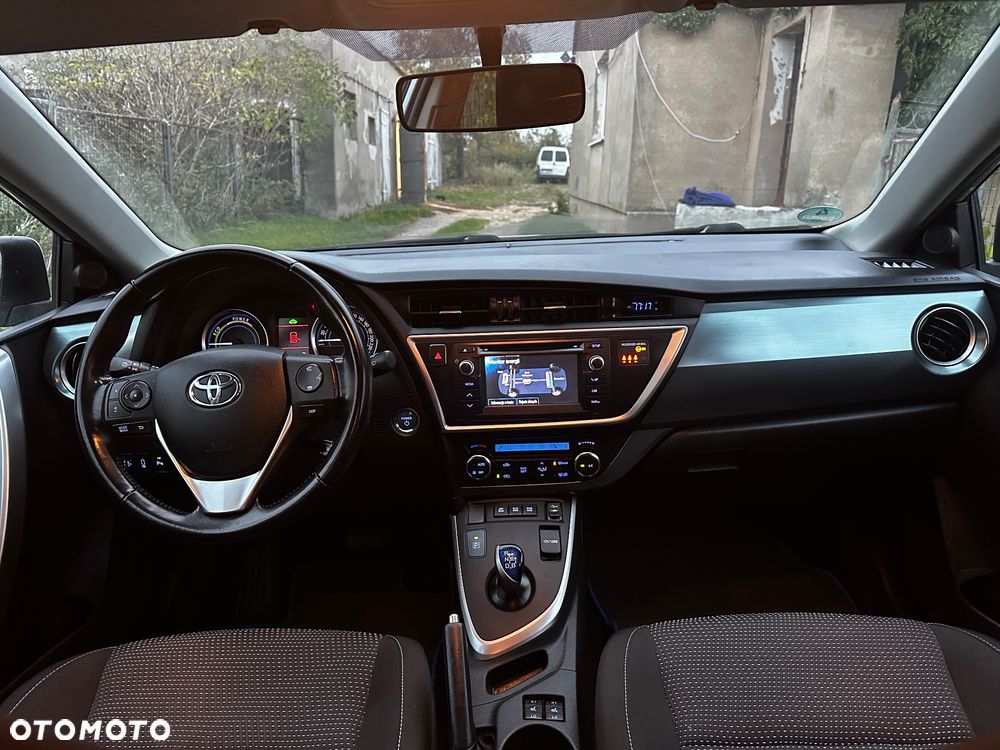 Toyota Auris 1.8 HSD Luna - 20