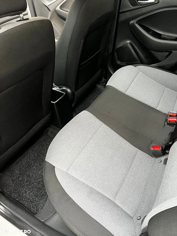 Hyundai i20 1.2 Intro Edition - 5