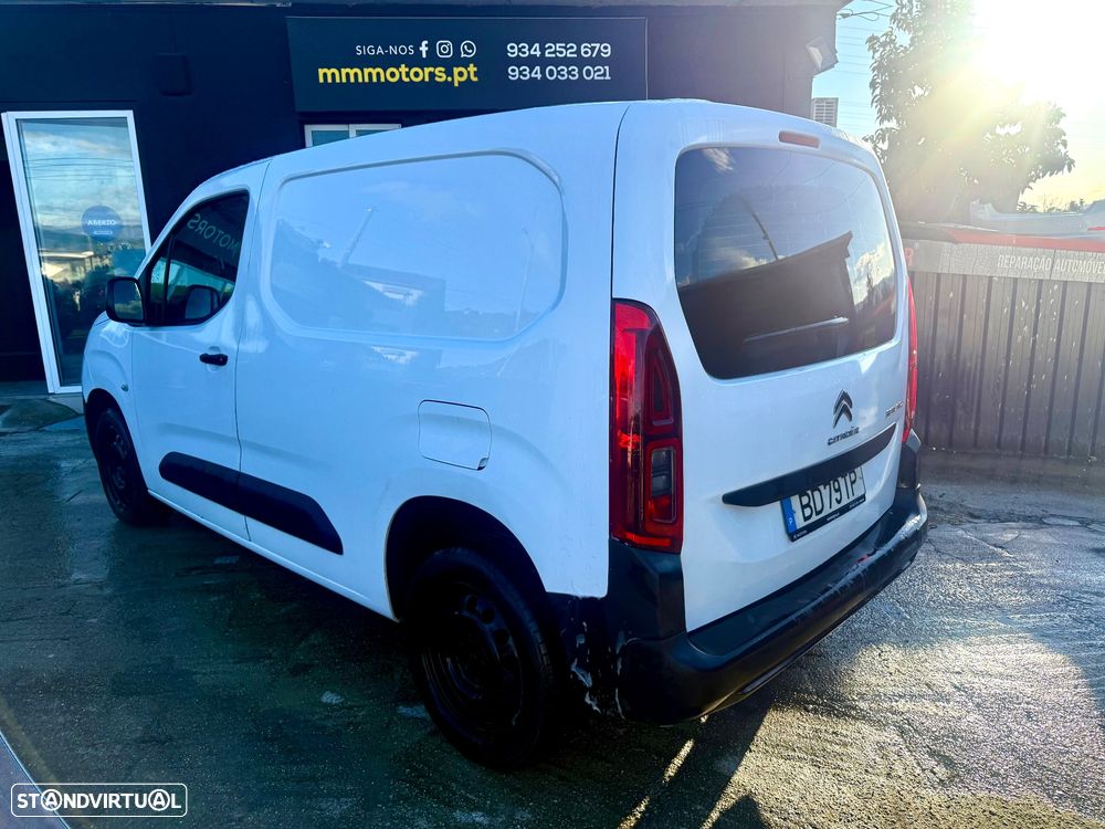 Citroën Berlingo C/ PORTA INTEIRA TRASEIRA - 39