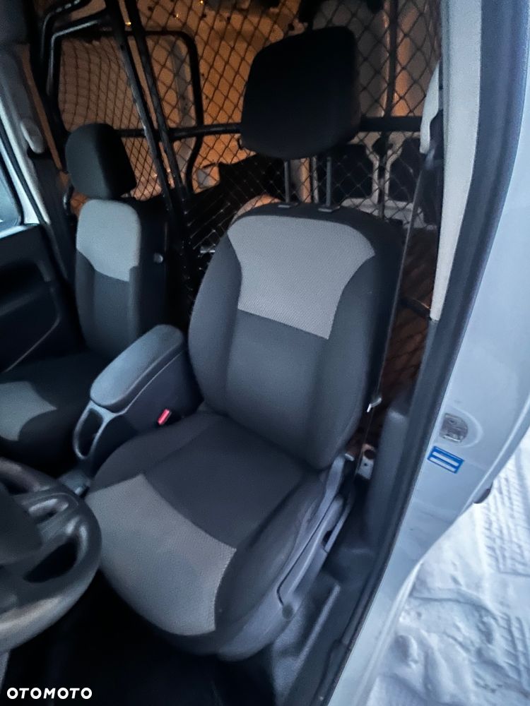 Renault Kangoo 1.5 dCi Business Eu6 - 10