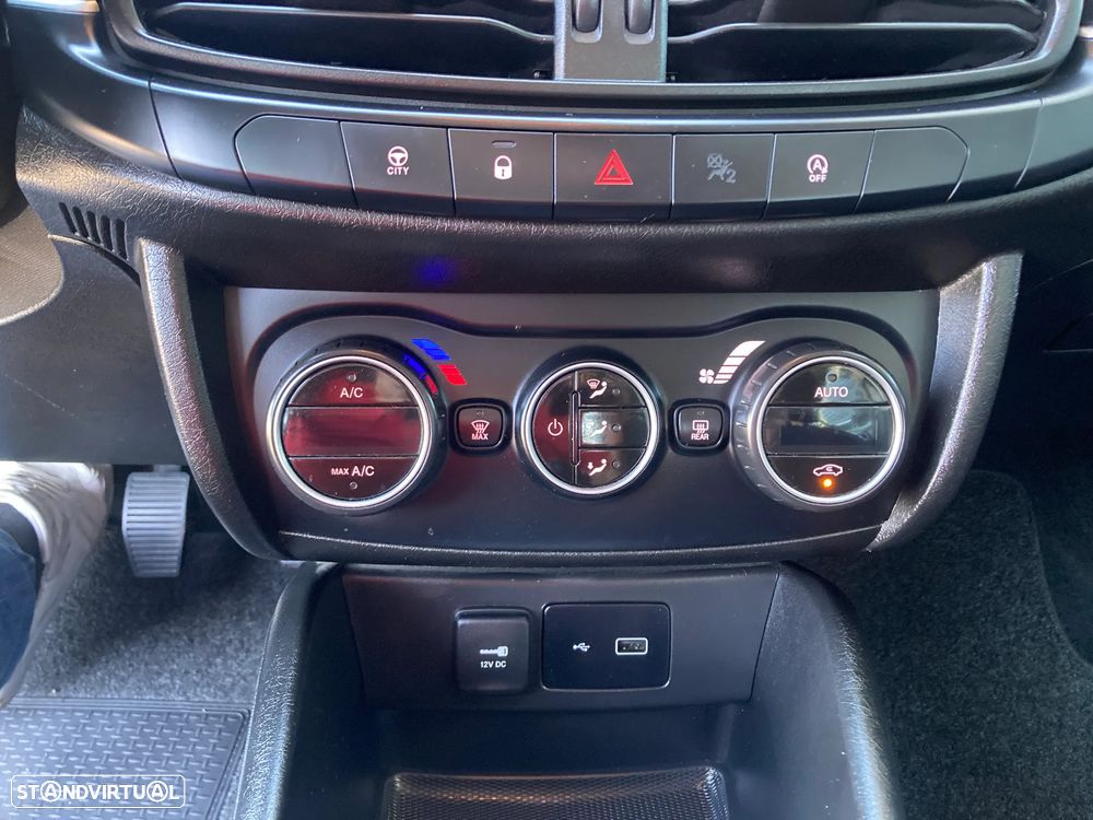 Fiat Tipo 1.3 M-Jet Easy - 23
