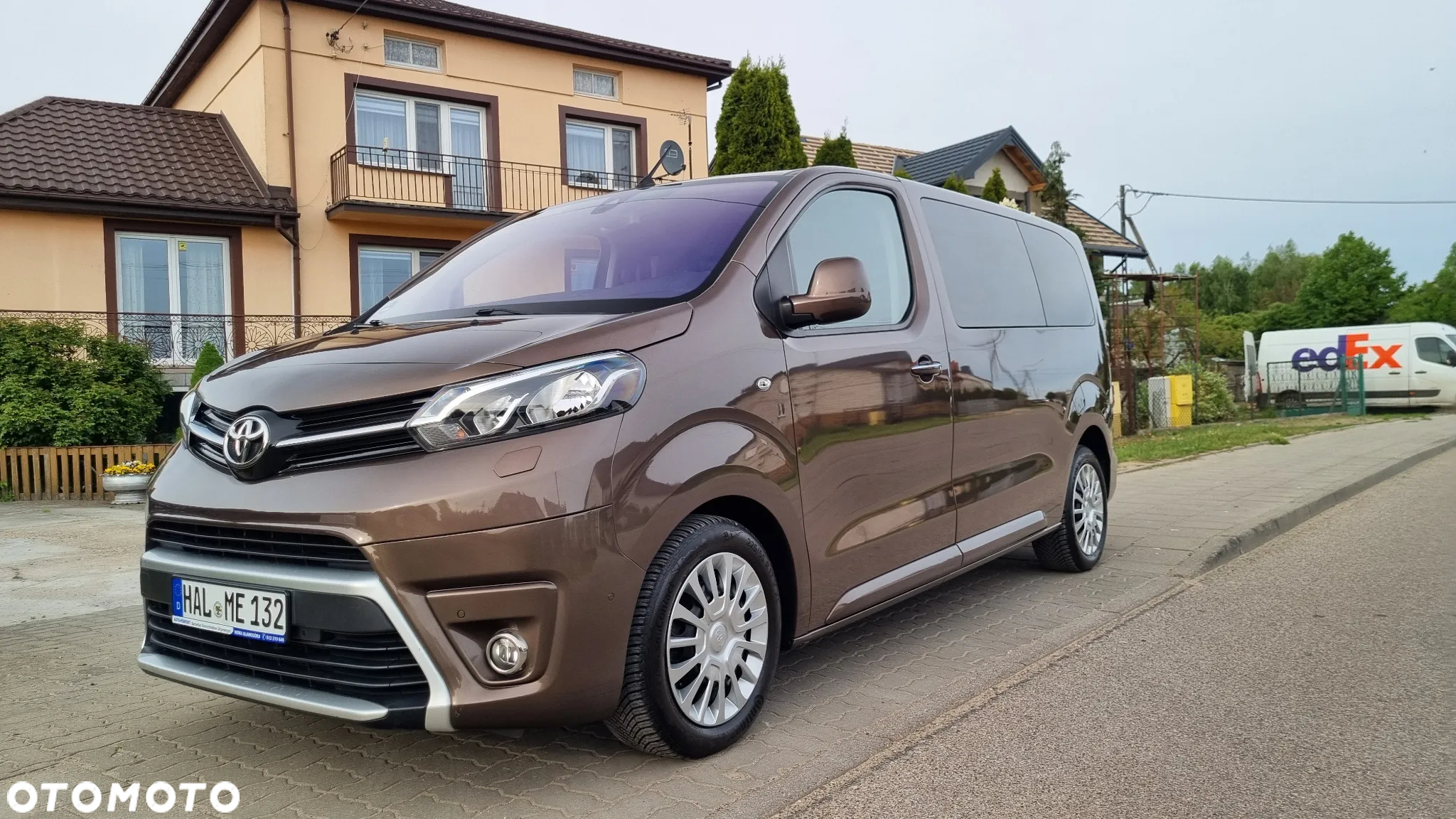 Toyota Proace Verso 1.6 D4-D Medium Family - 32