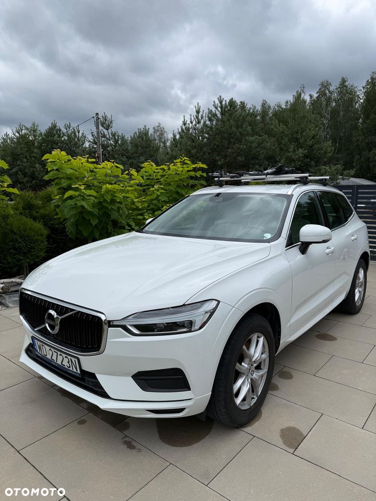 Volvo XC 60 B4 D AWD Momentum Pro - 3