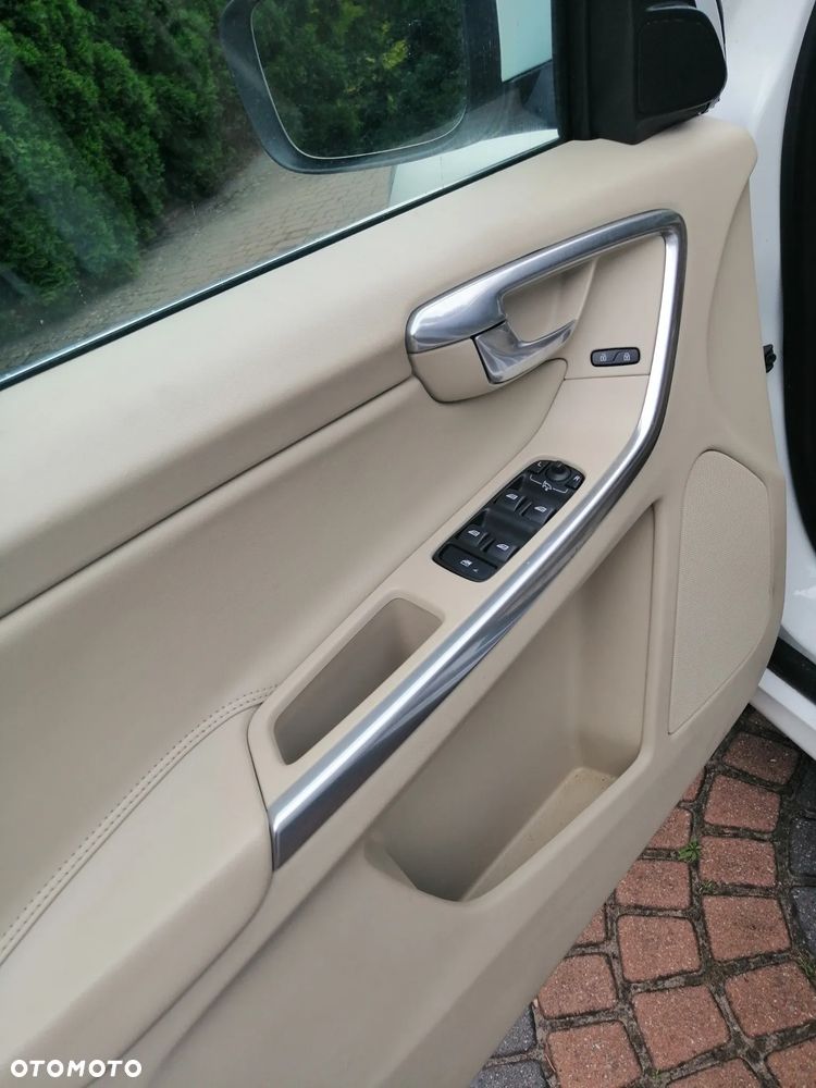 Volvo XC 60 T5 Drive-E Summum - 21